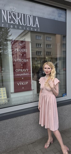 Perly náhrdelník a náušnice
